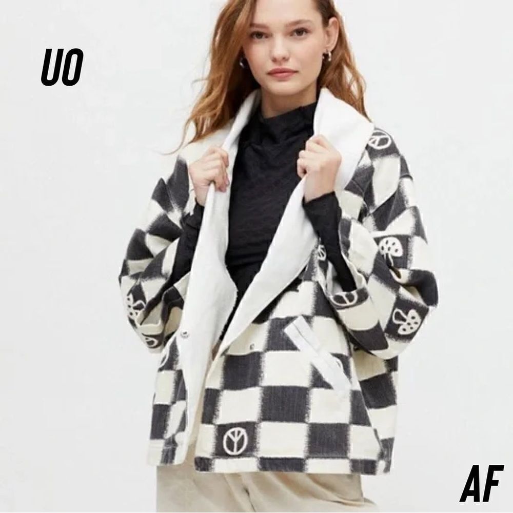 UO Checkerboard Mushroom Oversized Wrap Jacket Topper Coat XS/S